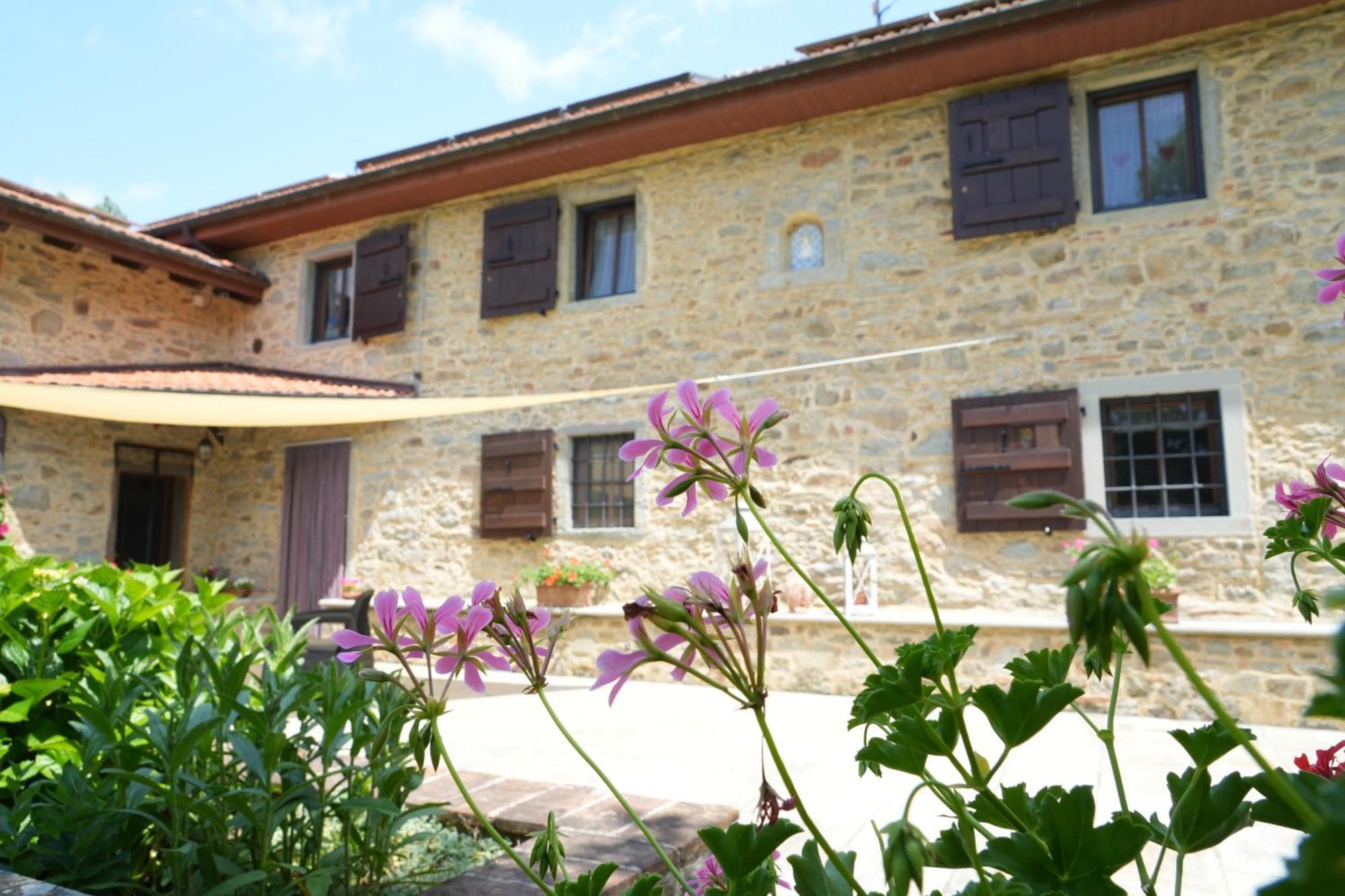 Il Paradiso Delle Beccacce Popiglio Exterior photo