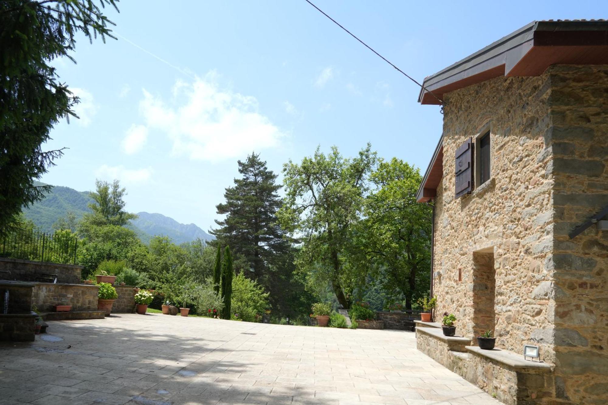 Il Paradiso Delle Beccacce Popiglio Exterior photo