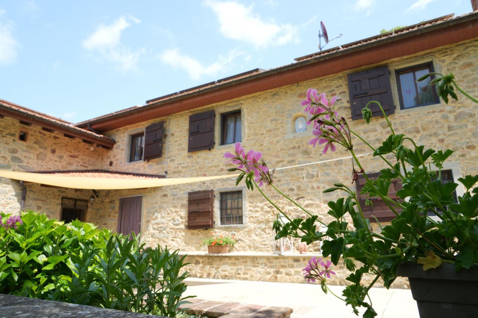 Il Paradiso Delle Beccacce Popiglio Exterior photo
