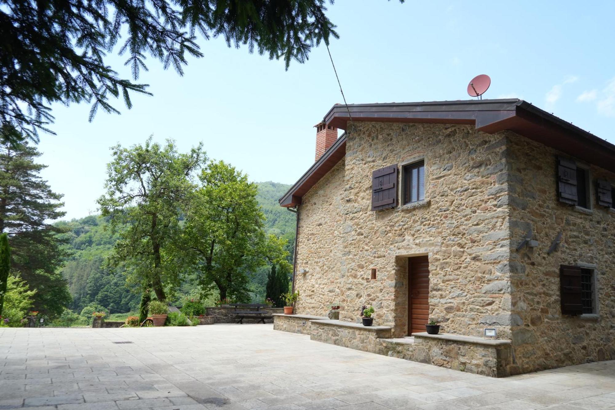 Il Paradiso Delle Beccacce Popiglio Exterior photo